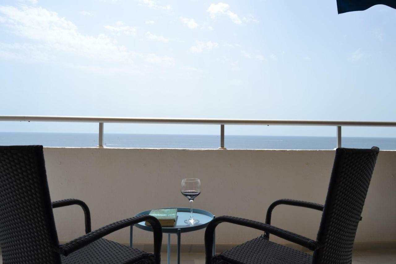 Apartment Front Penthouse -