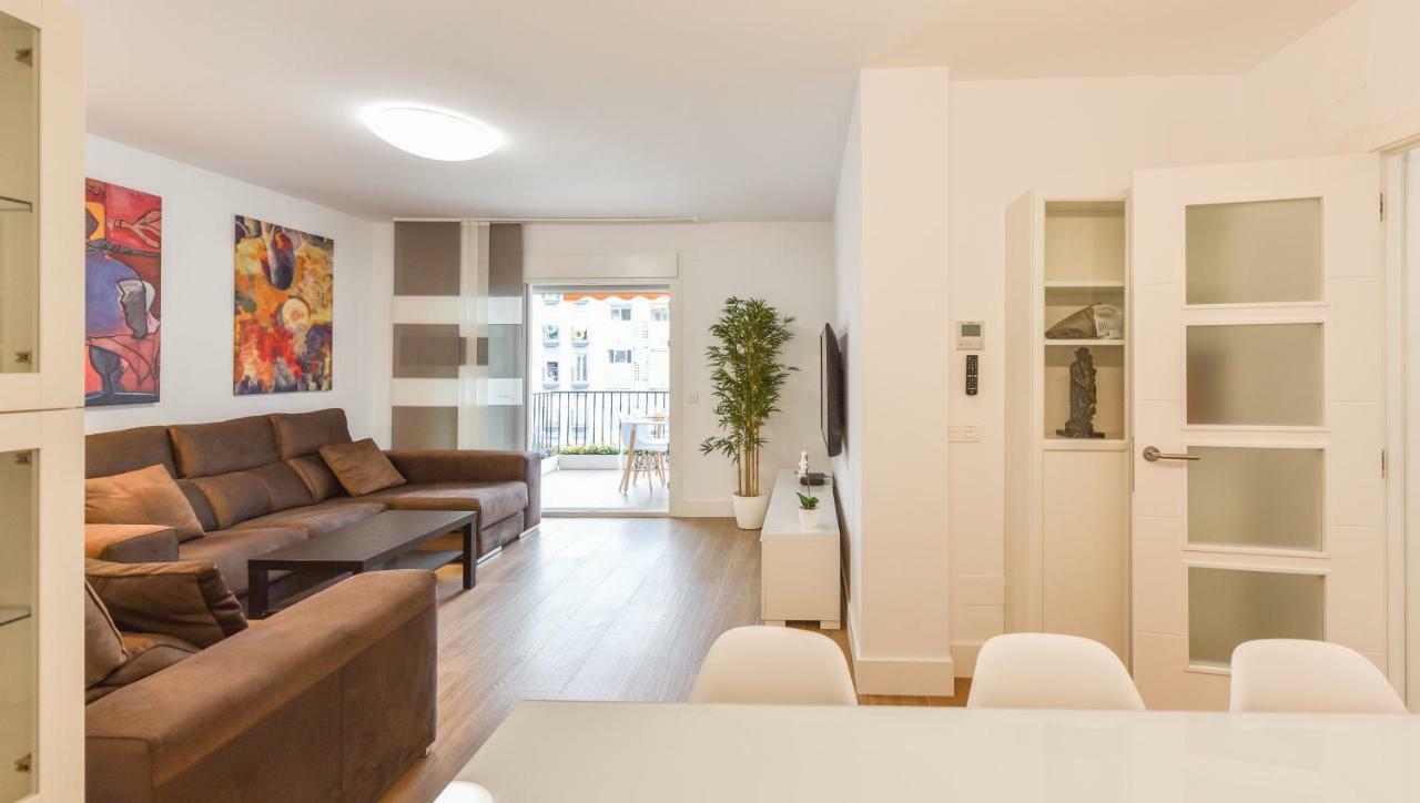 Apartamento Lujo Playa Lasiesta3 *