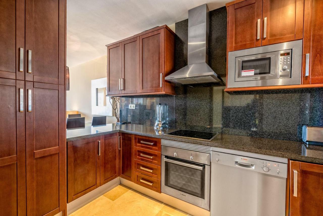 Stunning 2br Sea View 8 In Malibu Fuengirola