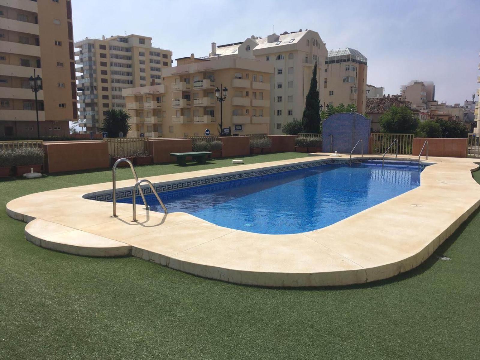 En La Costa Del Sol , Apartment *