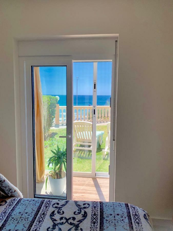 Beachfront Frente Al Mar Con Jardin