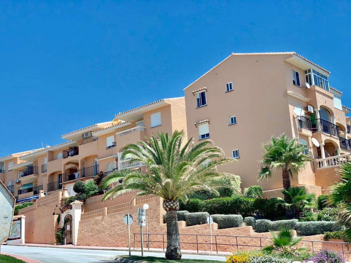 Beachfront Frente Al Mar Con Jardin Apartamento *