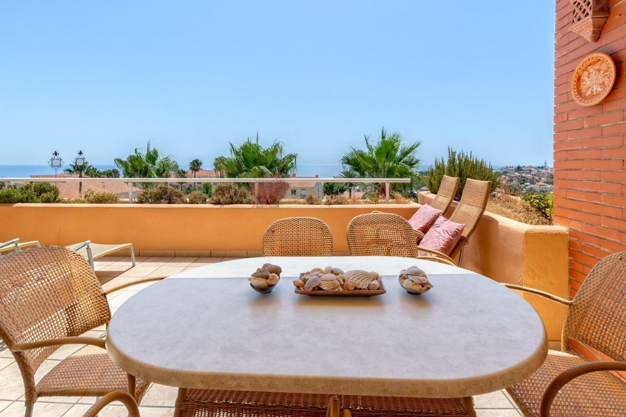 Stunning 2br Sea View 8 In Malibu Appartement