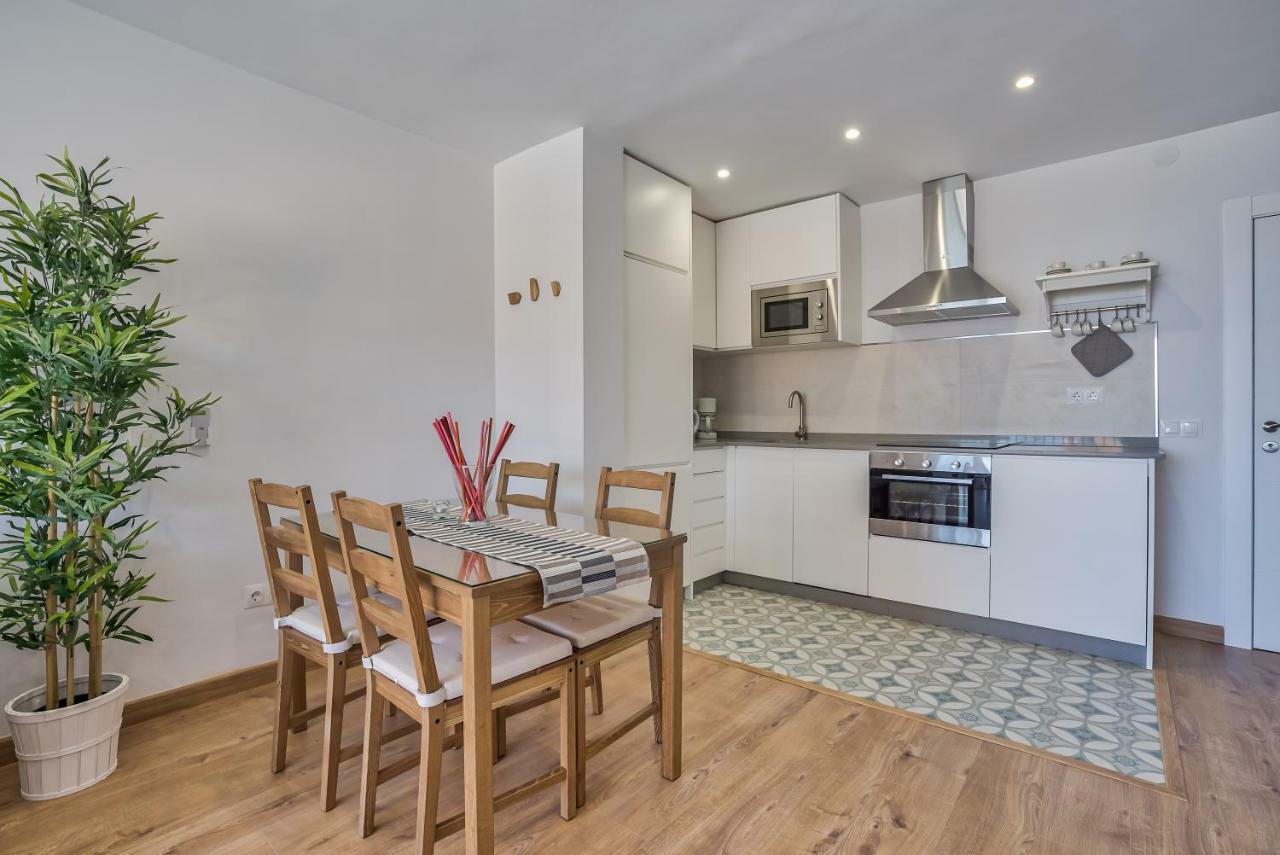 Sur Perla 6-3 Apartment