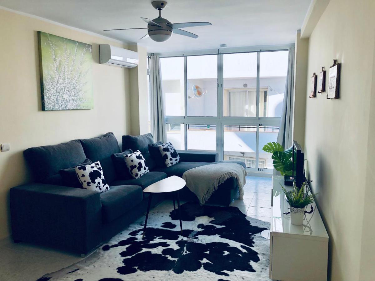 Beautiful Modern 100m From The Sea Apartment *