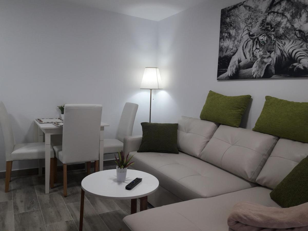 Apartamento Nuevo Y Centrico De 2d En A 150 M De La Playa