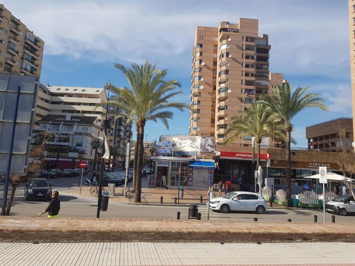 Las Palmeras Towers