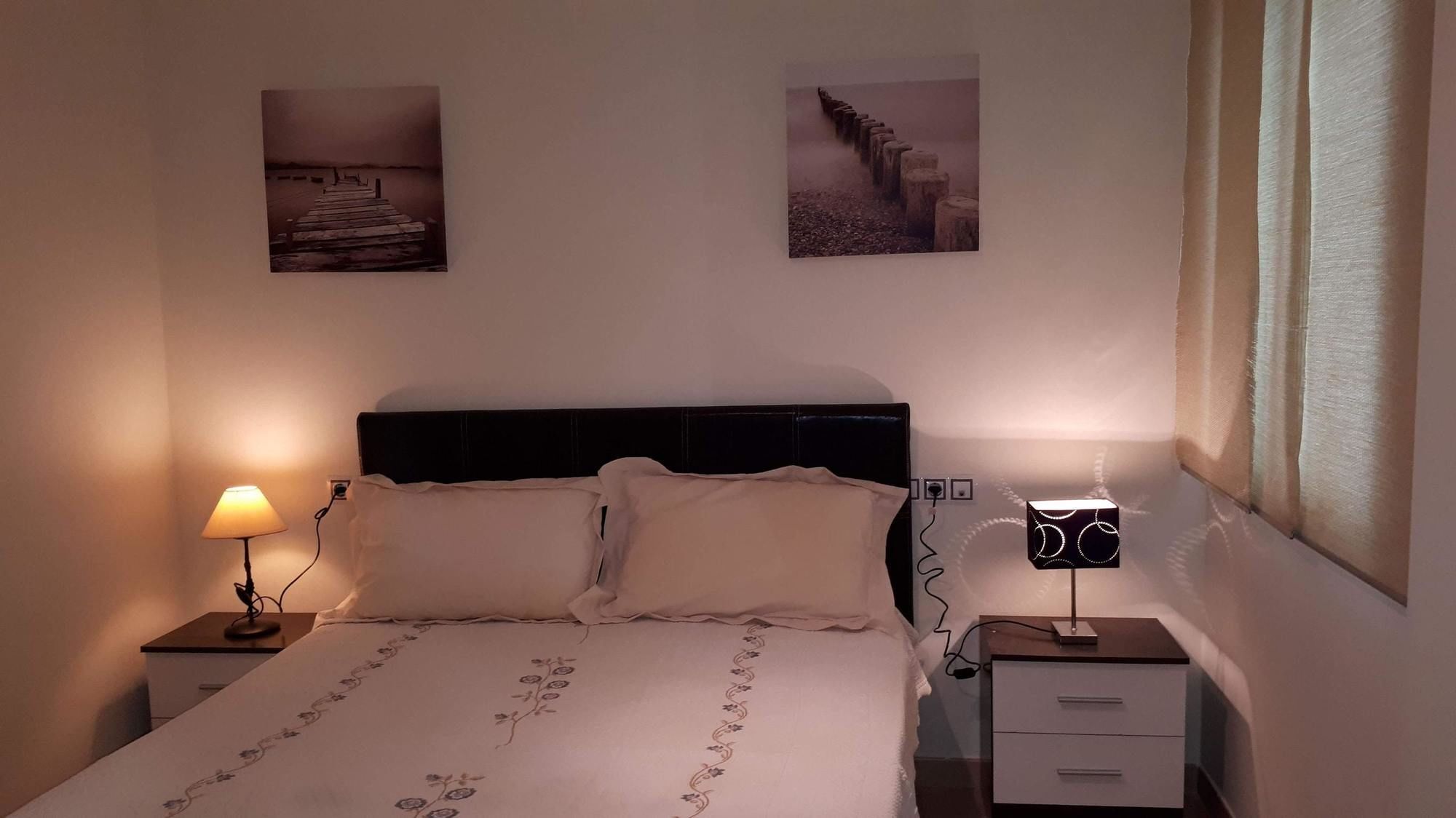With 2 Bedrooms In - 100 M From The Apartment Fuengirola