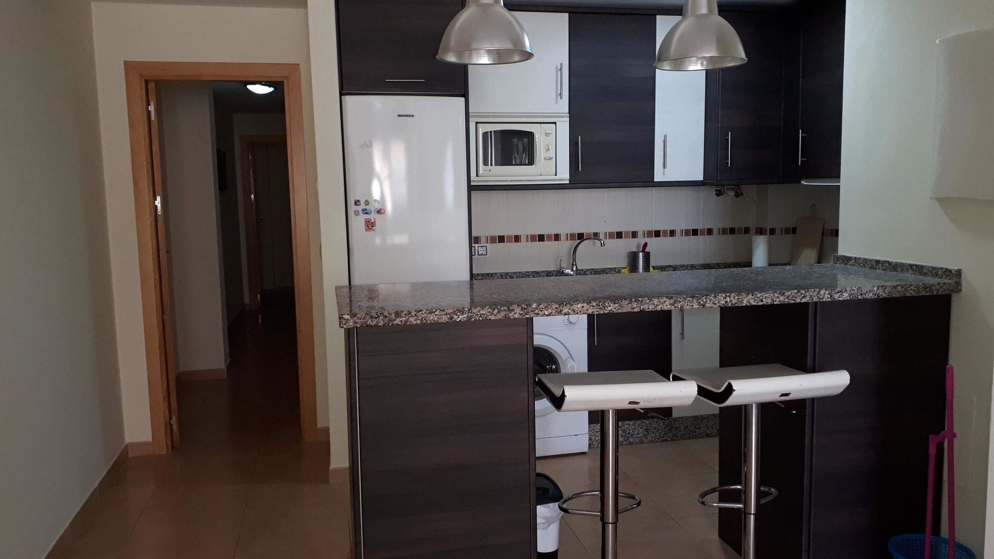 With 2 Bedrooms In - 100 M From The * Fuengirola
