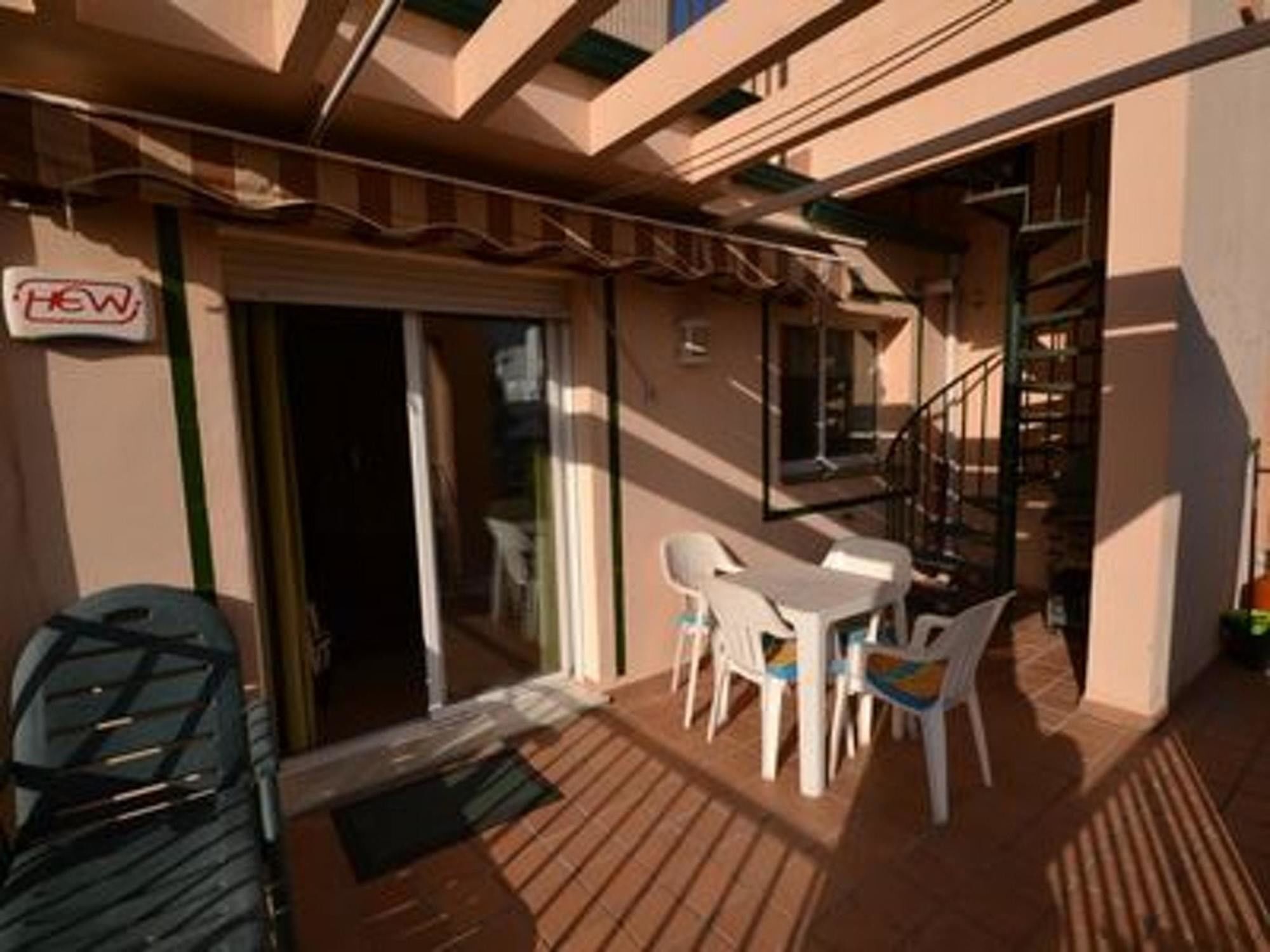 With 2 Bedrooms In Fuengirola, With Pool Access And Furnishe * Fuengirola