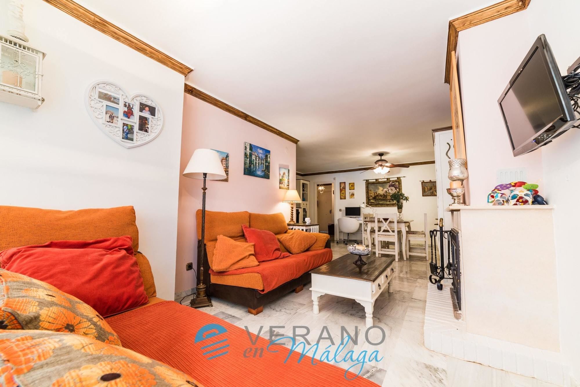 Huoneisto House With 4 Bedrooms In Fuengirola, With Private Pool And Terrace