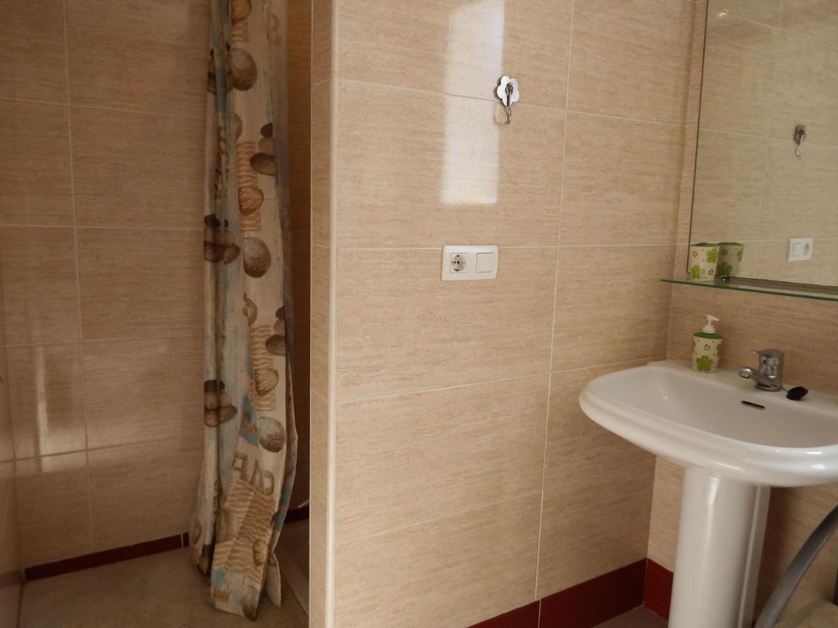 Apartment Lovely, Quiet Downtown-beach W Balcony Fuengirola