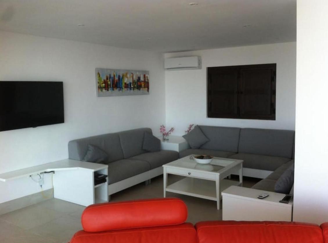 Villa Luxury With Heated Pool For 12 To 14 People Fuengirola