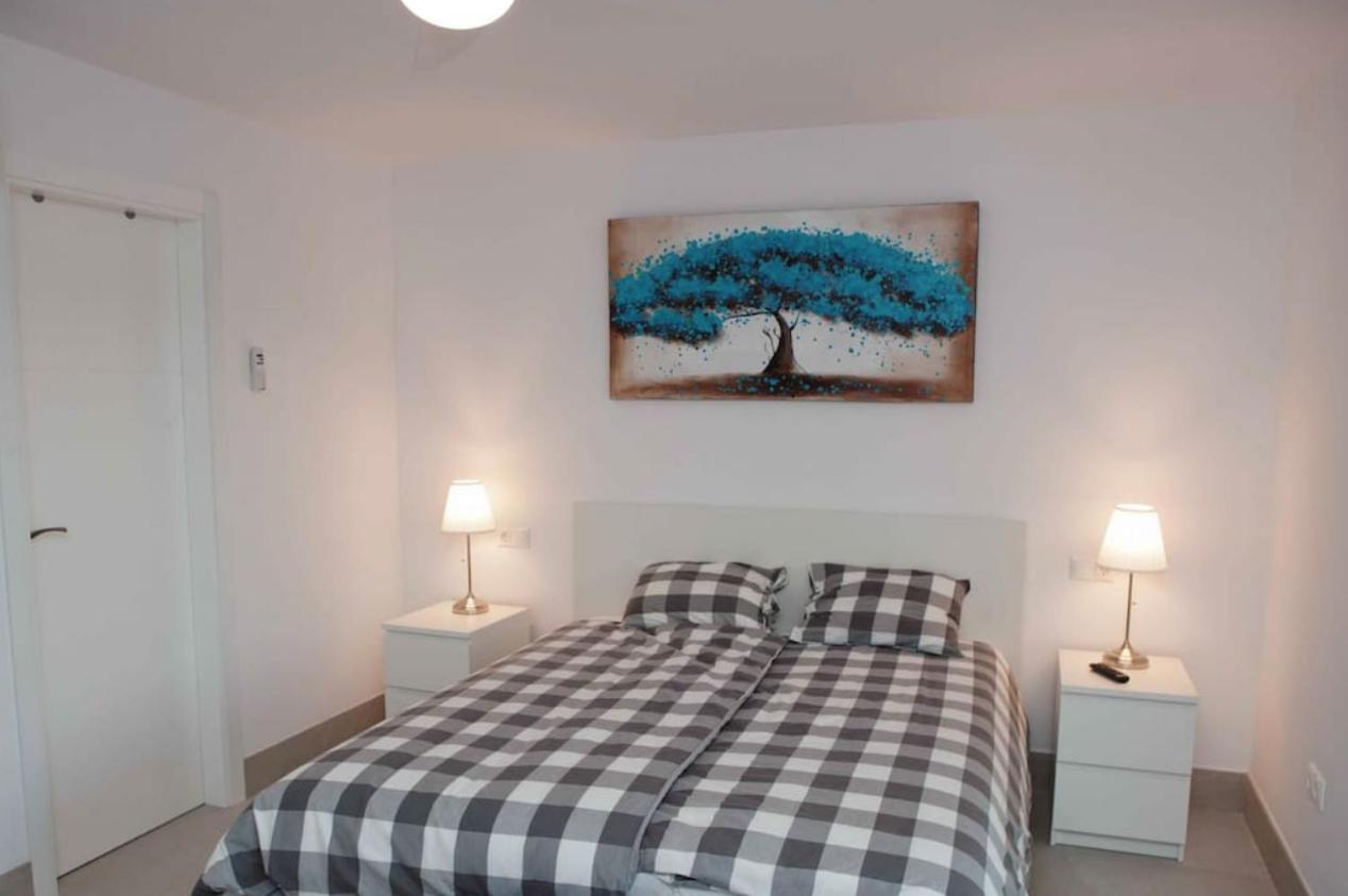 Luxury With Heated Pool For 12 To 14 People *