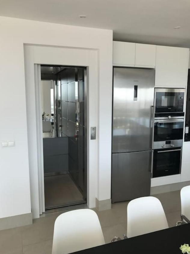 Villa Luxury With Heated Pool For 12 To 14 People Fuengirola