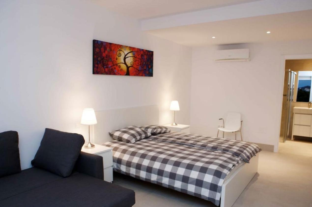 Villa Luxury With Heated Pool For 12 To 14 People Fuengirola