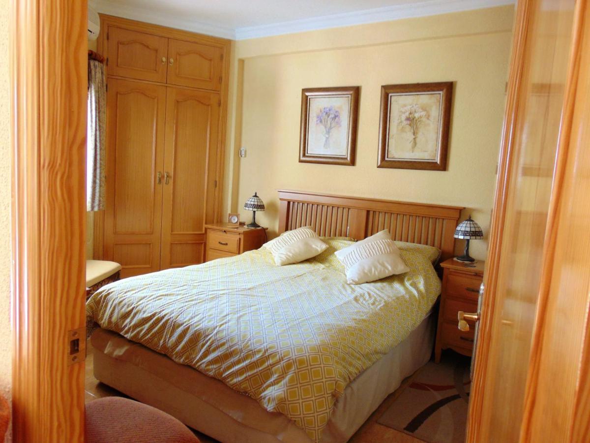 One Bedroom, Top Floor, By The Sea, Apartamento