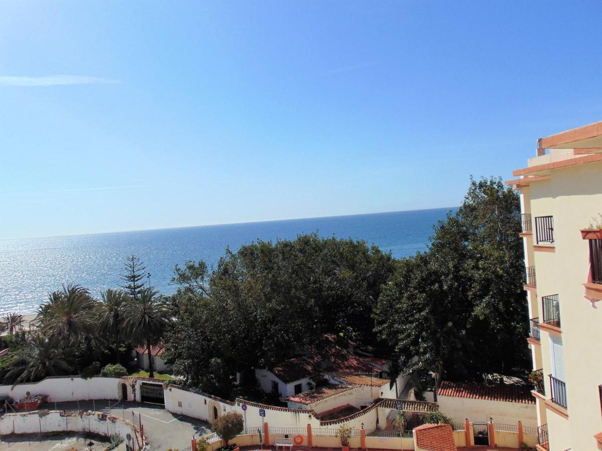 One Bedroom, Top Floor, By The Sea, Apartamento Fuengirola