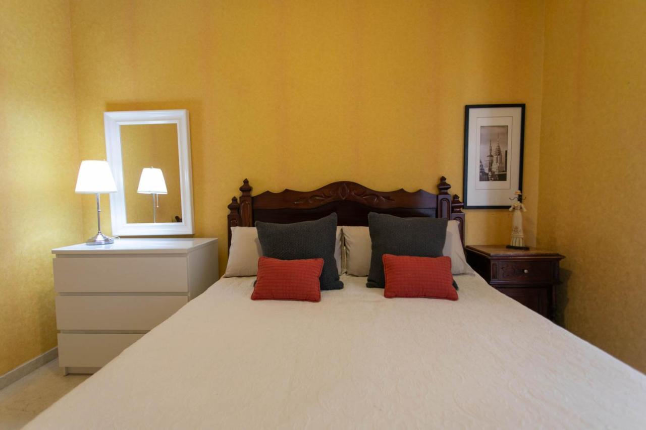 Apartment 4 Bedroom Close By In Fuengirola