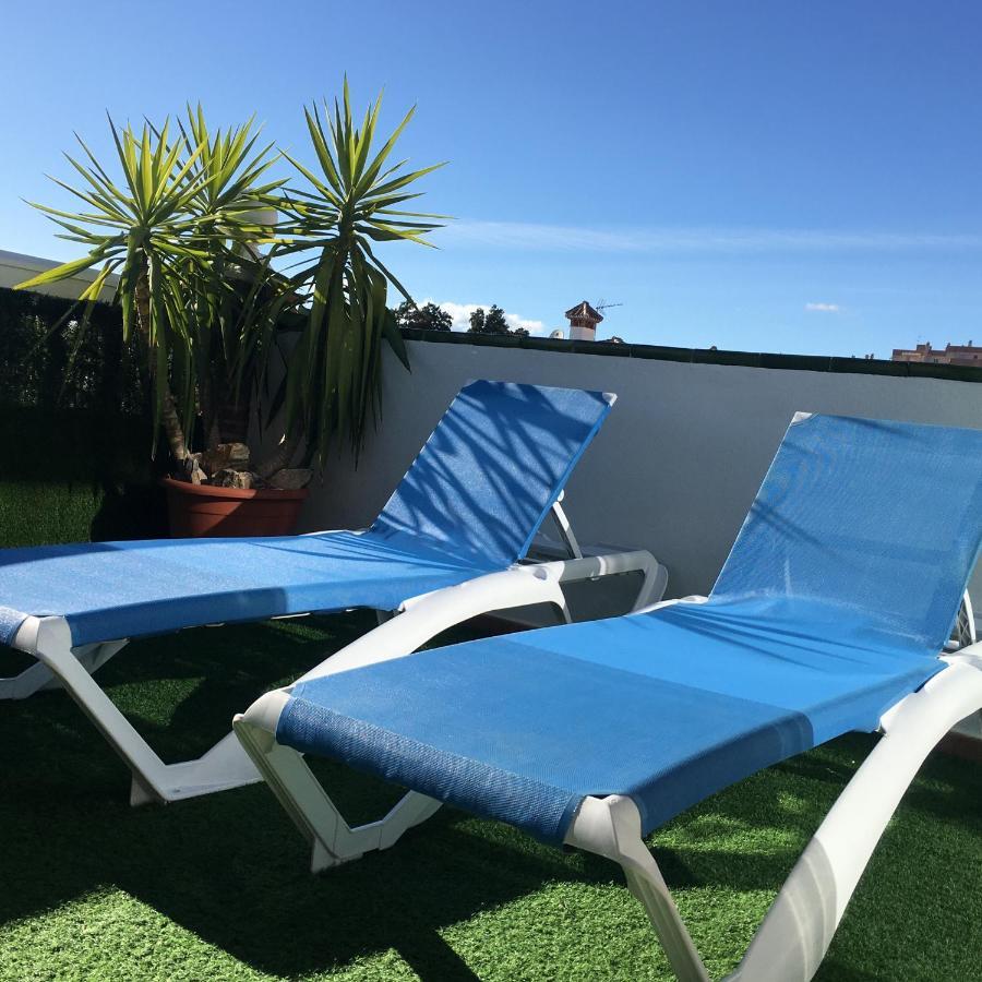 With Private Patio Appartement *