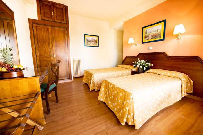 Monarque Cendrillón 3* Fuengirola