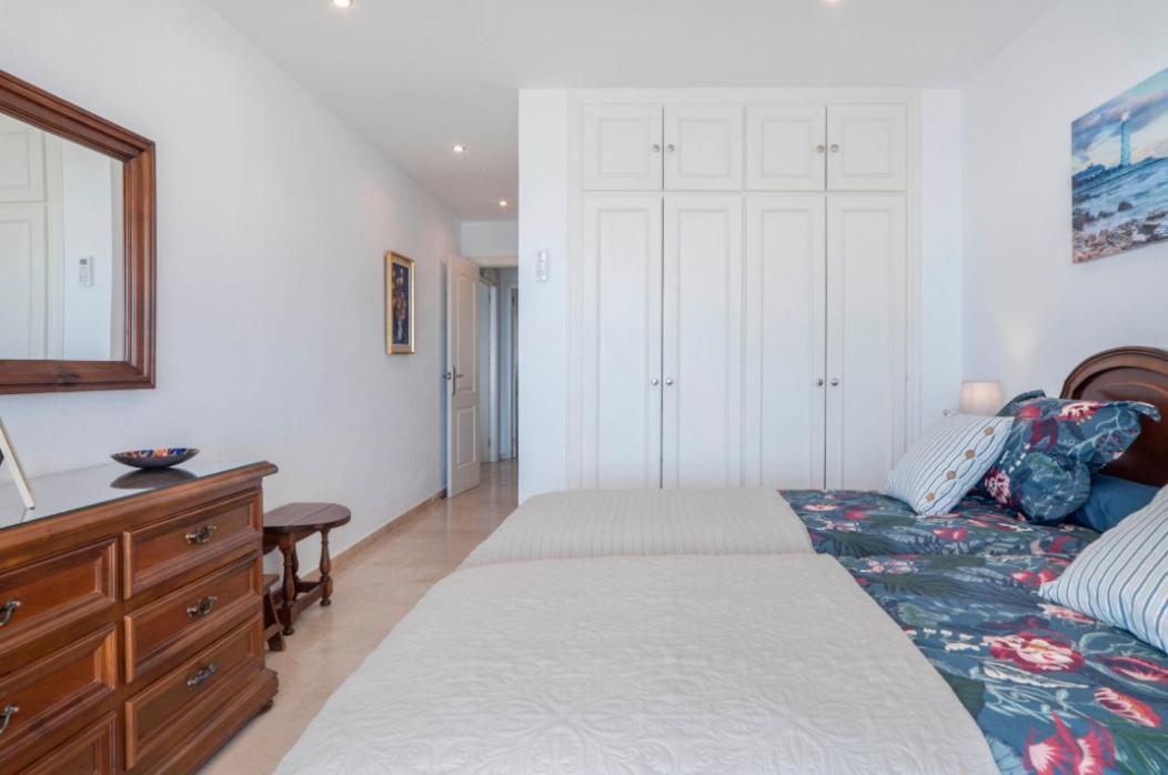 Family Aguamarina Front The Sea Free Parking