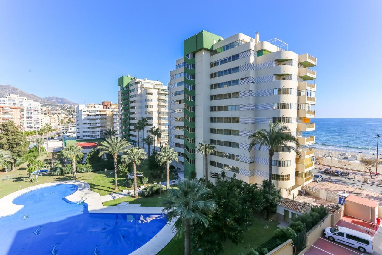 ☆beachfront 1br Ronda 4 - Ac/wifi/pool Apartment