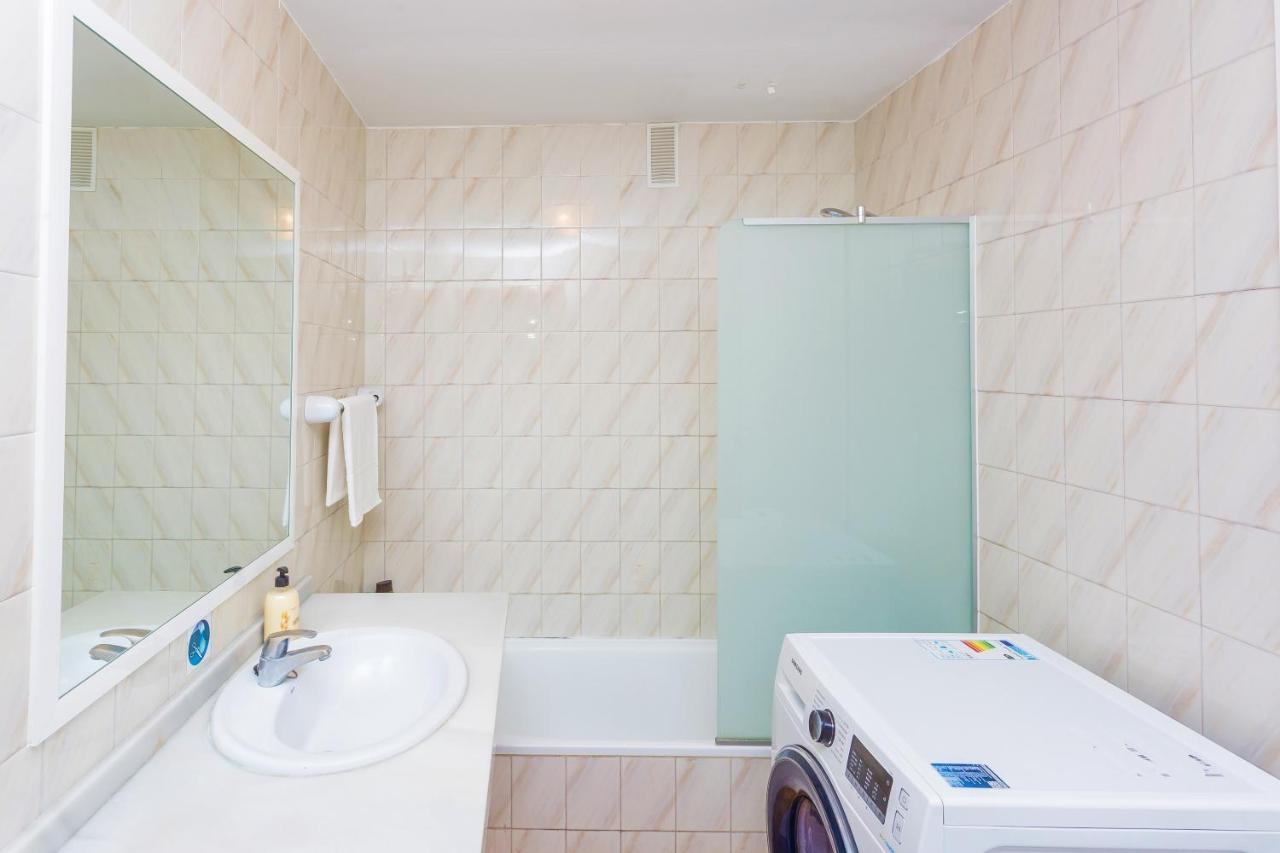 ☆beachfront 1br Ronda 4 - Ac/wifi/pool * Fuengirola