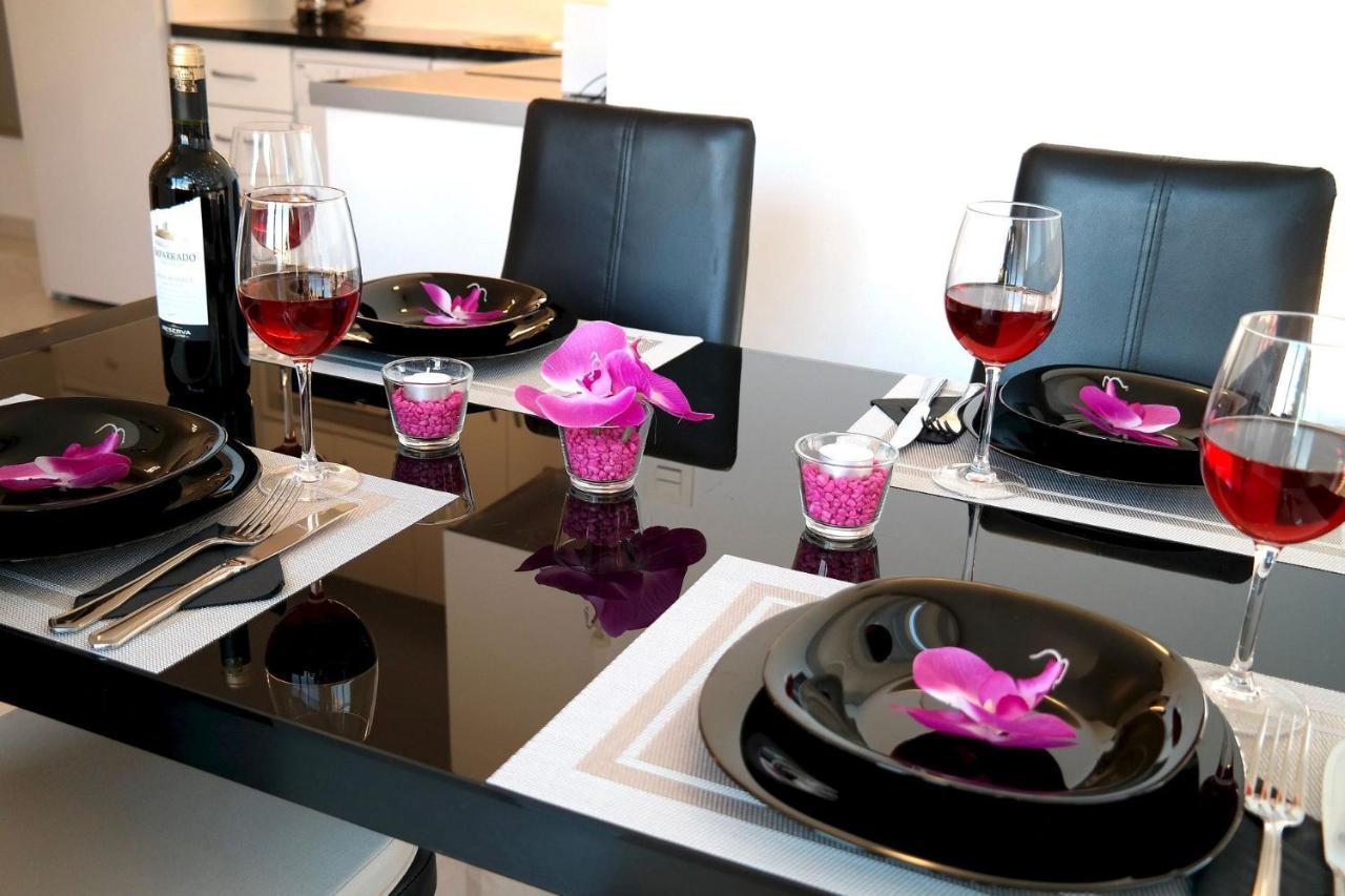 Centre Vacation ! With Sea And Mountain Views In The Heart Of * Fuengirola