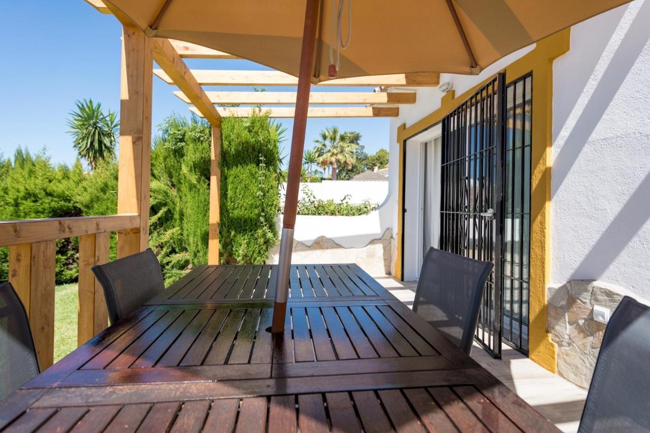 Malagasuite House Pool Loma-asunnot