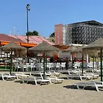 Penthouse Beach Apartment