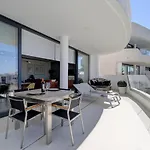 Stylish Three Bedroom Apartment @ Higueron West!