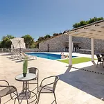 Top Renovated Villa With Sea-Views And Pool