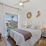 Apartamento Cerca De La Playa En Las Lagunas De Mijas