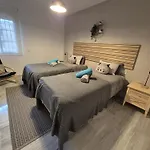 Luxurious Three Bedroom Duplex Apt Close To Beach