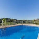 Winter Deal - Luxury Apartment With Terrace Mountain Views Near Beach