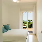 Encinas Garden Stay