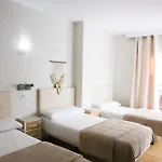 Hostal Cuevas