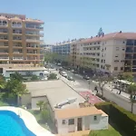 Cosy Flat Near The Beach & Town Centre
