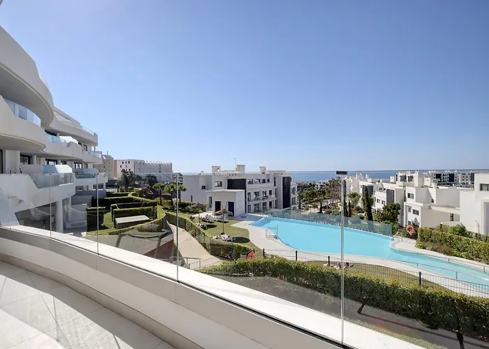 Stylish Three Bedroom Apartment @ Higueron West!
