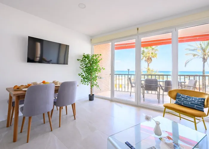 Dreams By The Sea 2 Bedrooms & 2 Baths By 10Tosea