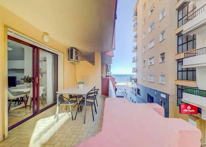 Yate IV Fuengirola