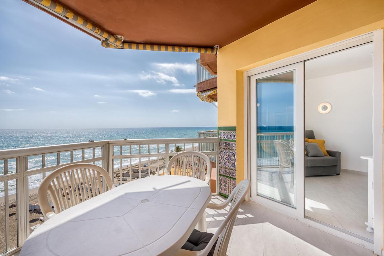 Apartment Wintowinrentals Relax & Frontal Sea View In *