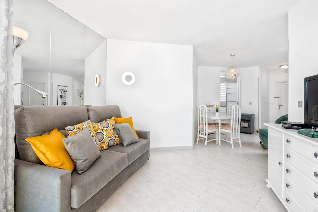 Apartment Wintowinrentals Relax & Frontal Sea View In Fuengirola