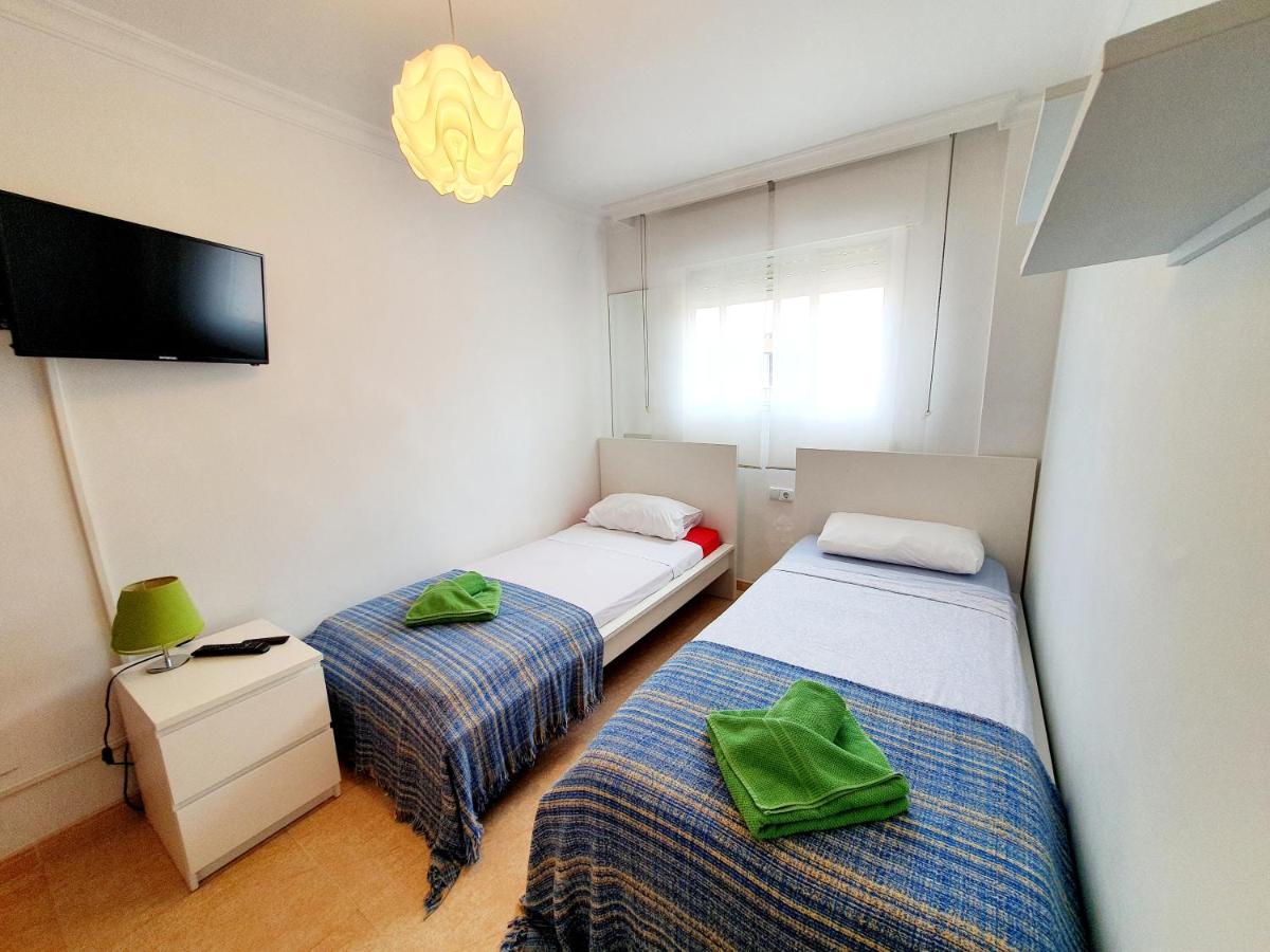 Low Cost Torreblanca Homestay
