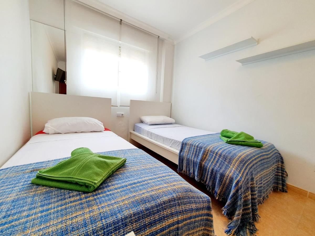 Low Cost Torreblanca Homestay *