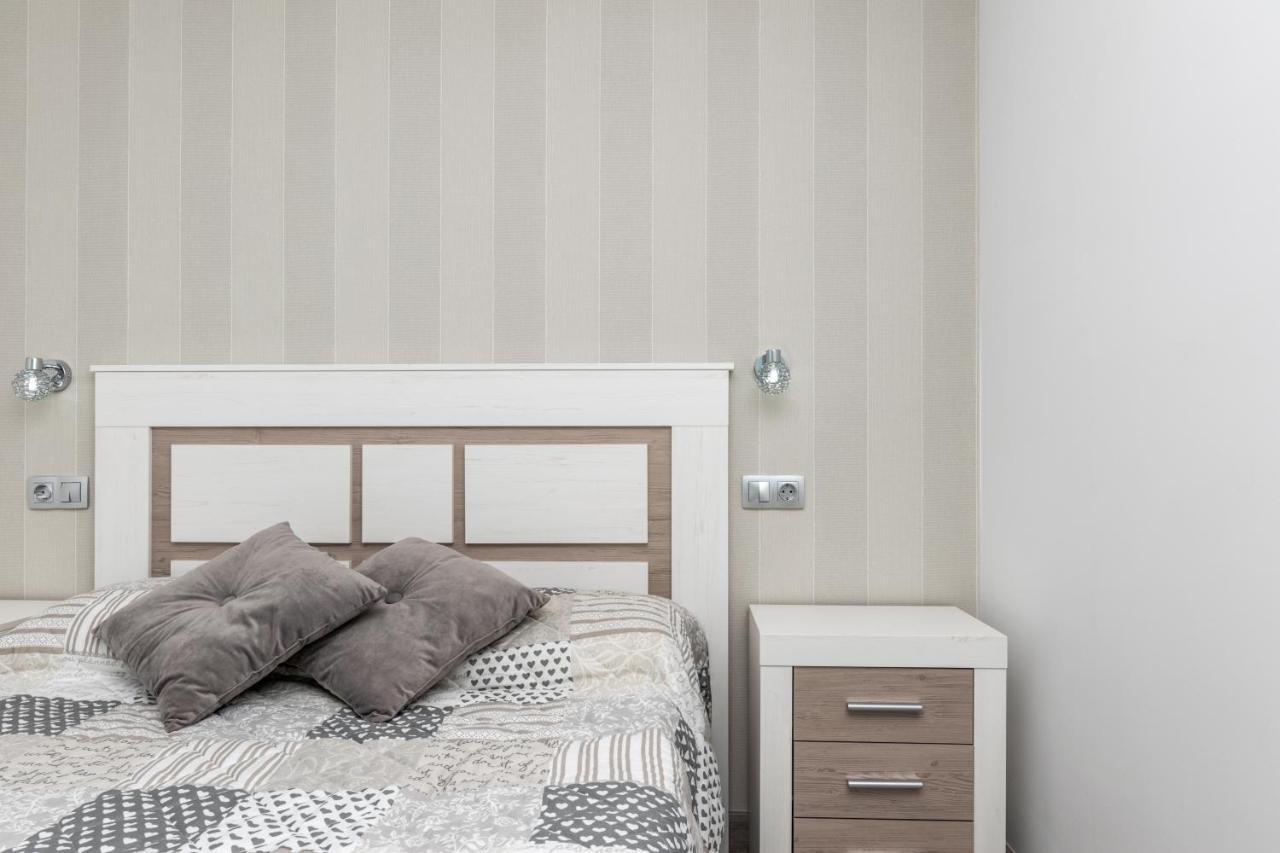 New Modern 3br With Terrace In Centre *