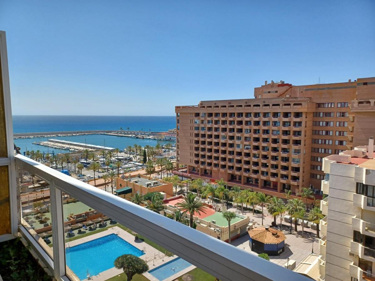 Primera Linea De Playa Y Vista Al Mar En Pyr Estudio Apartment Fuengirola