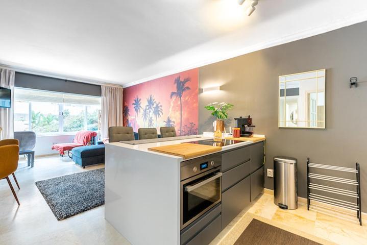 Apartment 1ste Line Sunset Fuengirola
