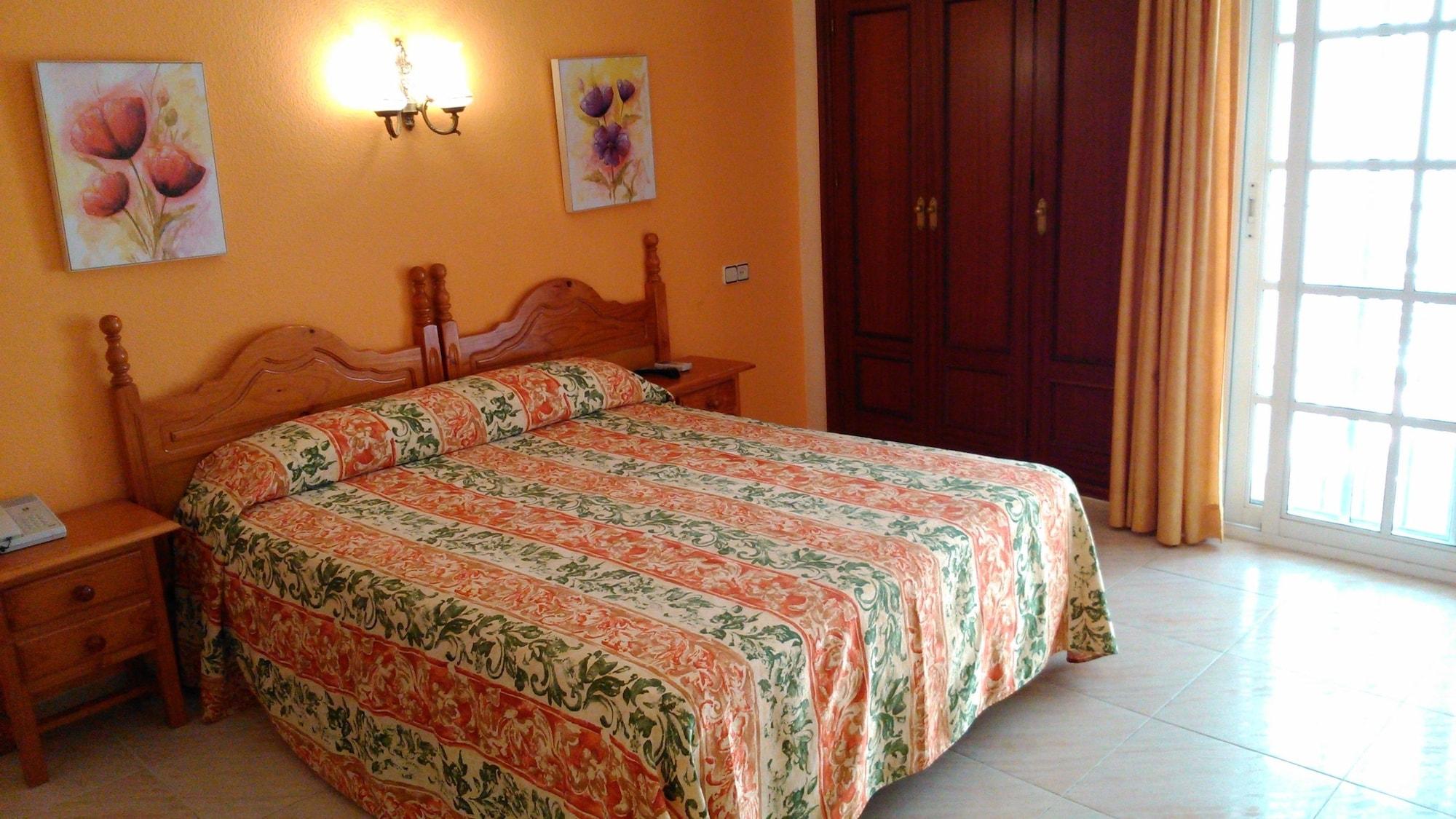 Pensión Italia 2*